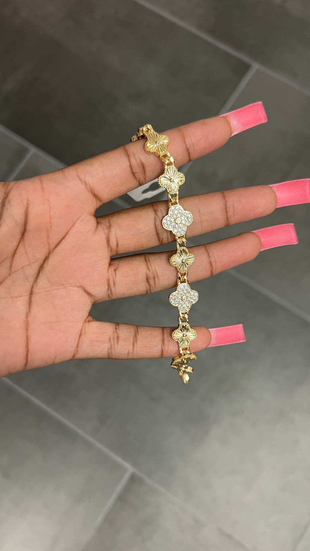 Gold Clover Bracelet