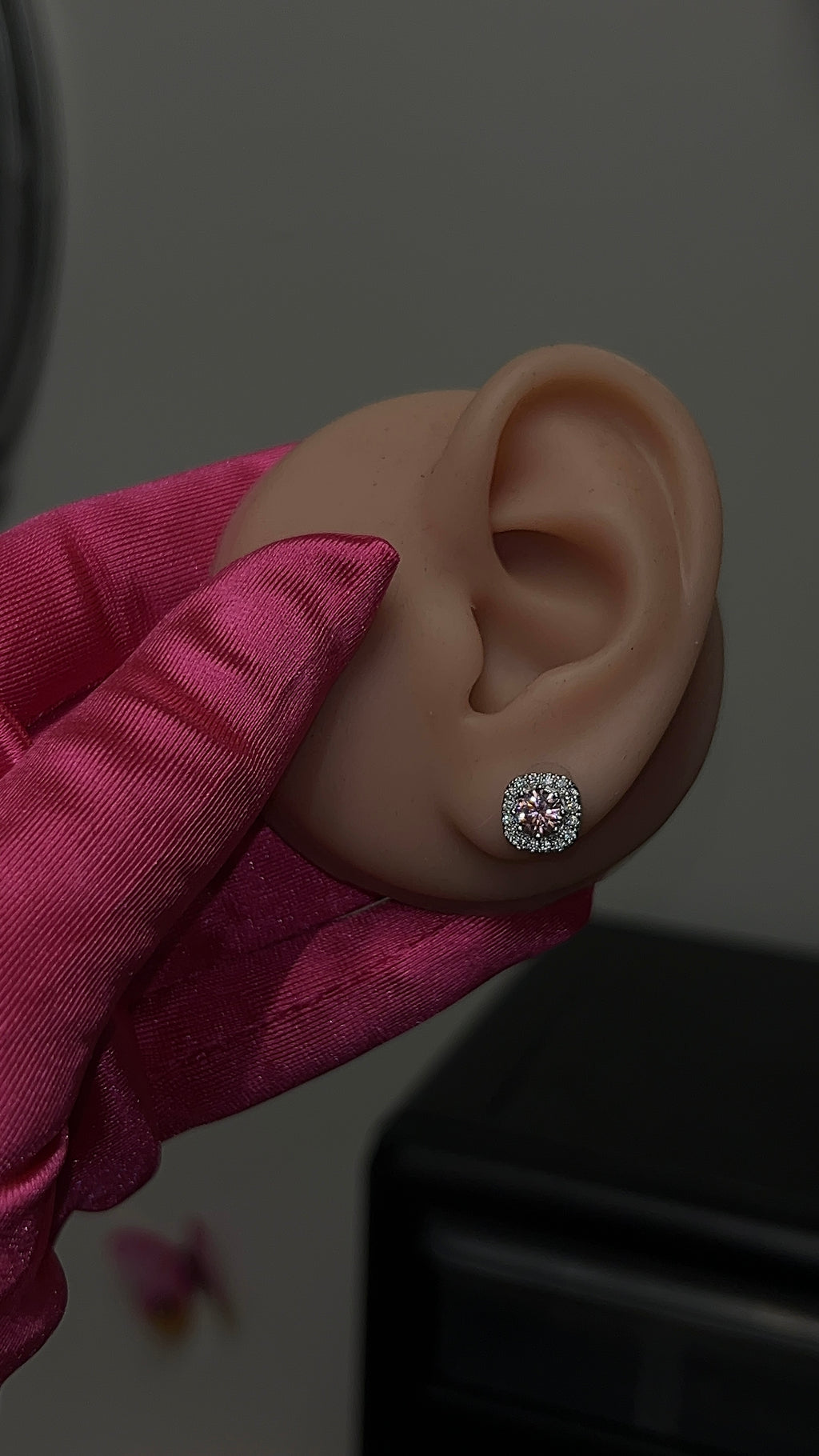 Mia Earring