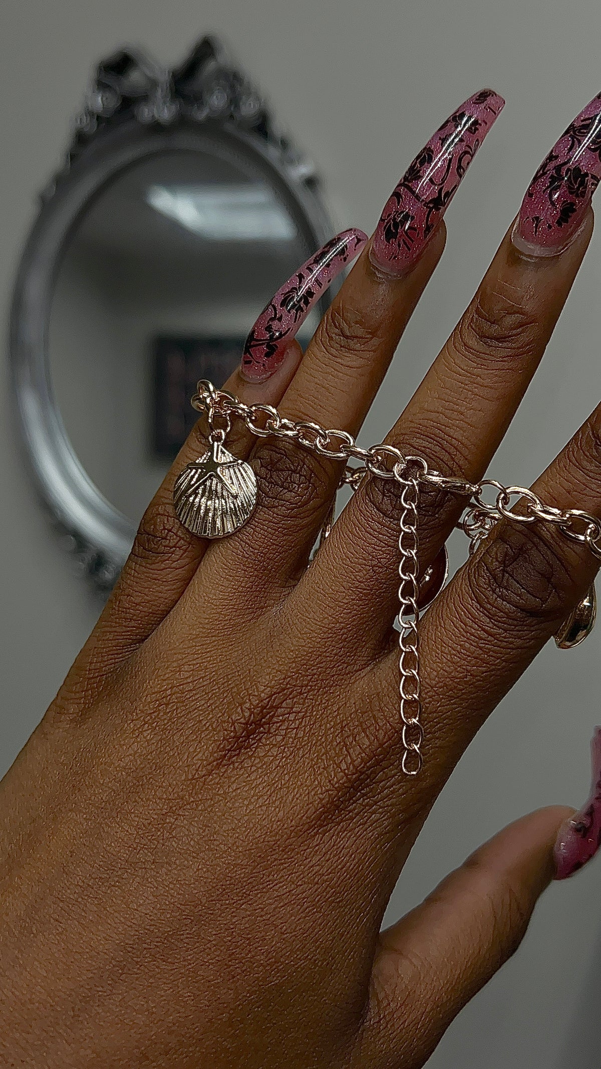 Shelly Link Bracelet