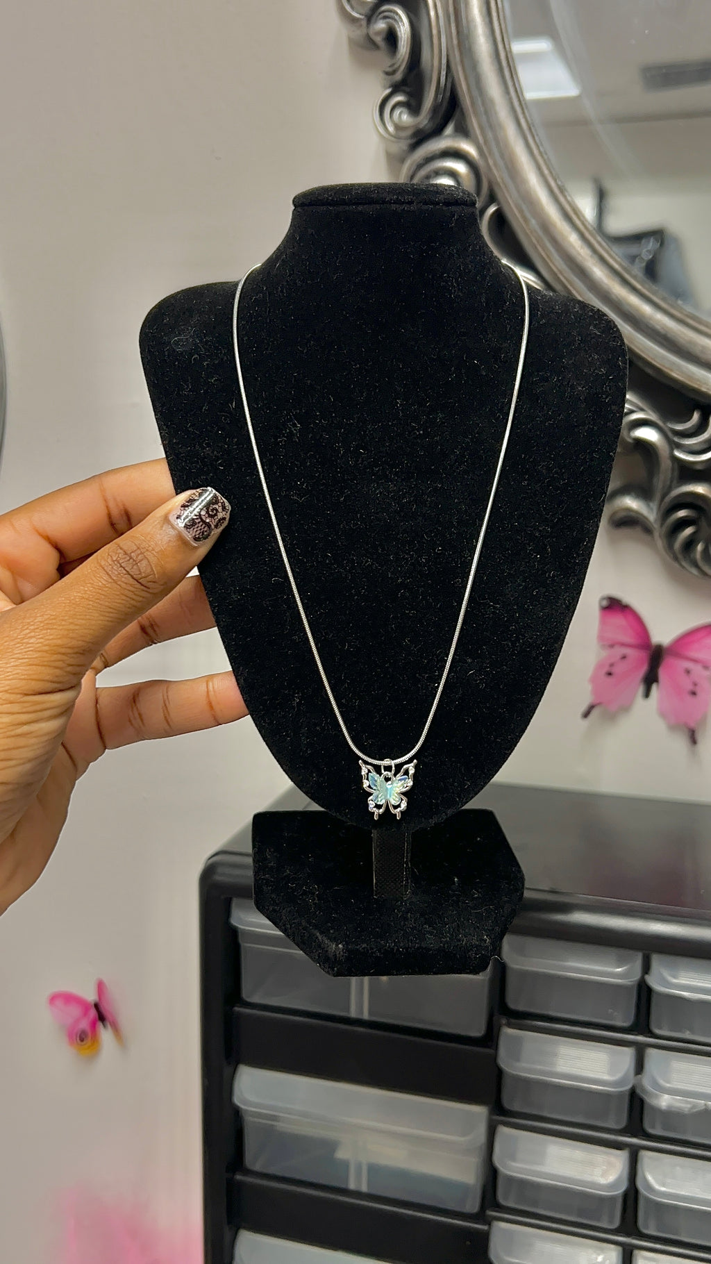 Vivian Necklace